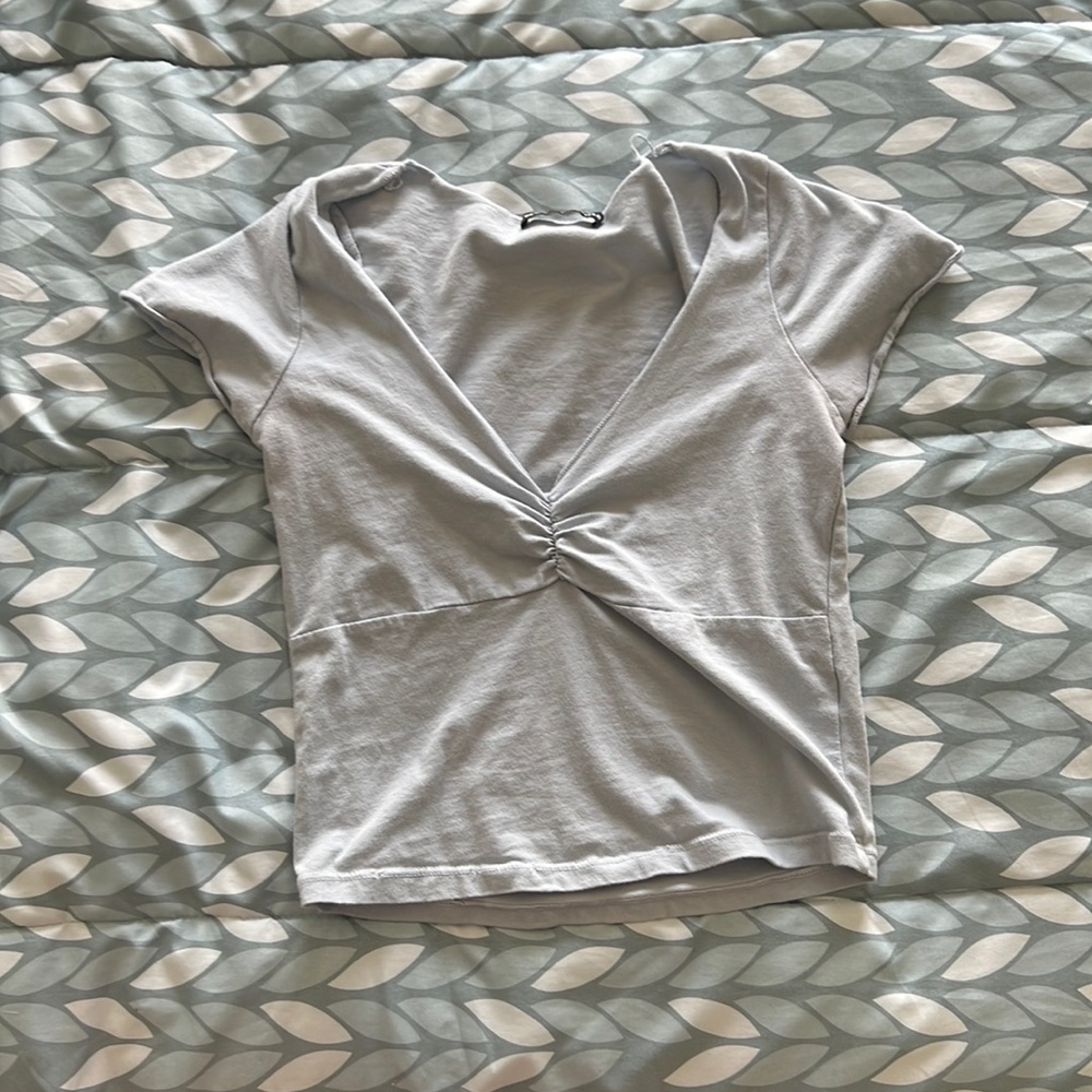 Brandy Melville Cropped T-shirt